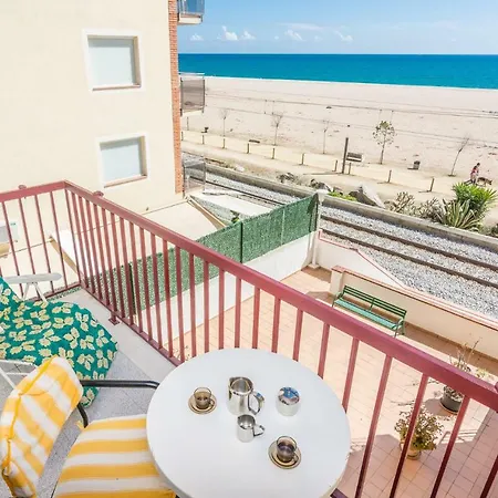 Homeholidaysrentals - Maresme Ii * Canet De Mar